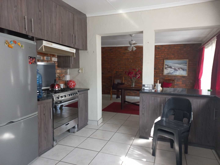 0 Bedroom Property for Sale in Dealesville Free State